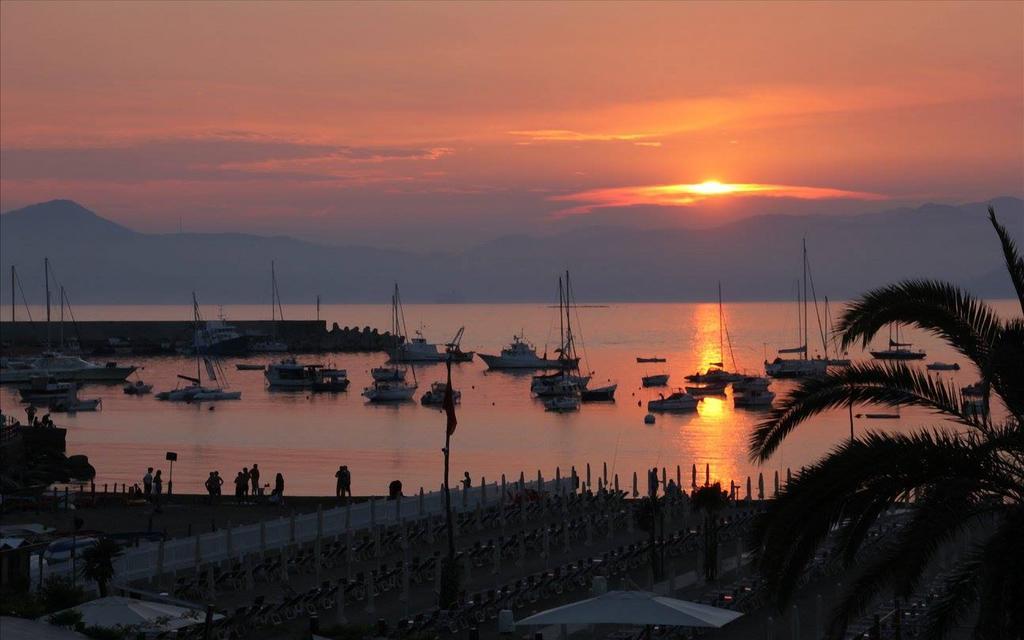 B&B Portobello Sestri Levante Bagian luar foto